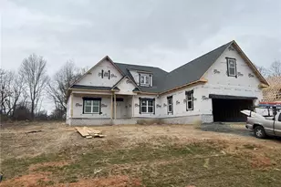 173 Cool Run, Lexington, NC 27295 - Photo 1