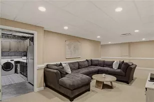 4938 Hackamore Rd, Greensboro, NC 27410 - Photo 41