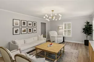 4938 Hackamore Rd, Greensboro, NC 27410 - Photo 7