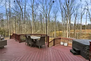 4938 Hackamore Rd, Greensboro, NC 27410 - Photo 23