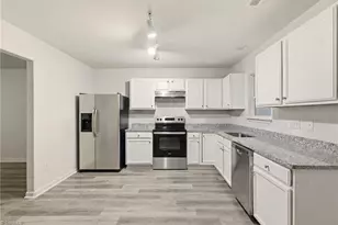 2773 Stonefield Crossing Dr, Winston-Salem, NC 27107 - Photo 9