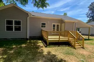 611 Kendall St, Eden, NC 27288 - Photo 15