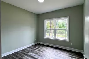 611 Kendall St, Eden, NC 27288 - Photo 11