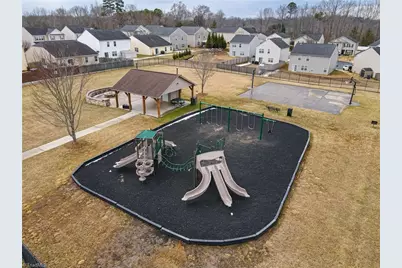 3855 Foliage Drive, Winston-Salem, NC 27101 - Photo 41