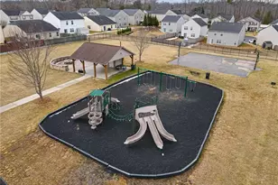 3855 Foliage Dr, Winston-Salem, NC 27101 - Photo 41