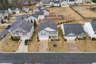 3855 Foliage Dr, Winston-Salem, NC 27101 - Photo 35