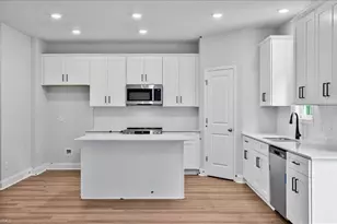 12420 Gameland Dr, Laurinburg, NC 28352 - Photo 9