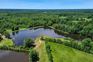 115 Washburn Lake Rd, Reidsville, NC 27320 - Photo 7