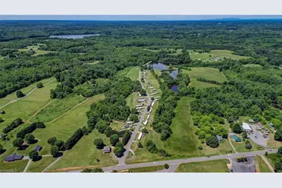 115 Washburn Lake Road, Reidsville, NC 27320 - Photo 5