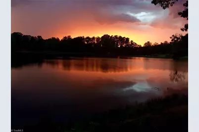 115 Washburn Lake Road, Reidsville, NC 27320 - Photo 3