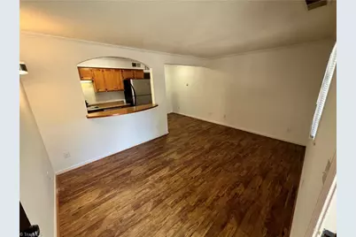 1310 Brookstown Avenue #5, Winston-Salem, NC 27101 - Photo 3