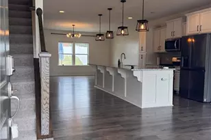 103 Centerpiece Dr, High Point, NC 27265 - Photo 5