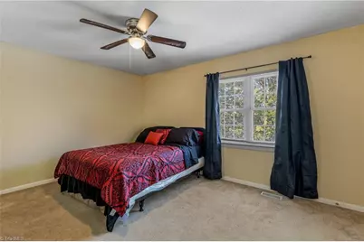 5735 Bramblegate Road, Greensboro, NC 27409 - Photo 19