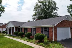 140 Hidden Hills Dr, Kernersville, NC 27284 - Photo 3