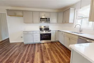 140 Hidden Hills Dr, Kernersville, NC 27284 - Photo 11