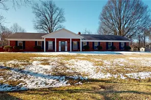 140 Hidden Hills Dr, Kernersville, NC 27284 - Photo 1