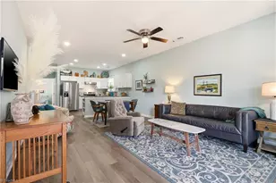 719 Meadowgreen Village Dr, Eden, NC 27288 - Photo 9