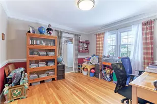 915 Onslow Dr, Greensboro, NC 27408 - Photo 9