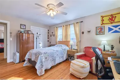 915 Onslow Drive, Greensboro, NC 27408 - Photo 23