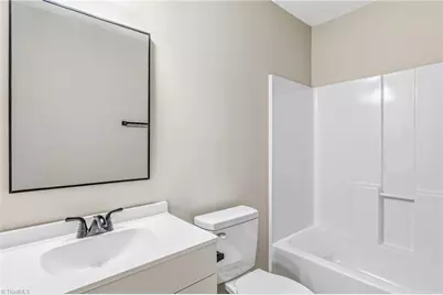 708 Garrett Street, Greensboro, NC 27406 - Photo 23