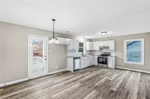 708 Garrett St, Greensboro, NC 27406 - Photo 9