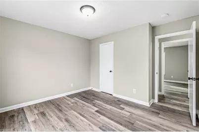 708 Garrett Street, Greensboro, NC 27406 - Photo 21