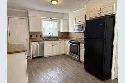 832 Cummins Street, High Point, NC 27262 - Photo 3