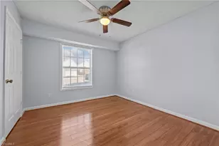 5703 Battery Dr, Greensboro, NC 27409 - Photo 19