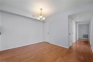 5703 Battery Dr, Greensboro, NC 27409 - Photo 13