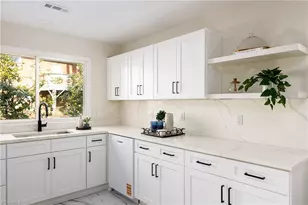 3514 Fox Pl, Greensboro, NC 27408 - Photo 5