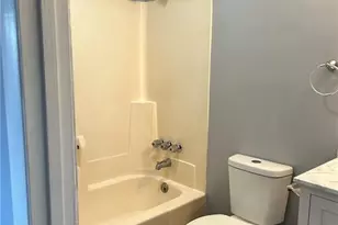 517 Market St, Graham, NC 27253 - Photo 9