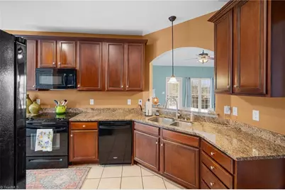 3870 Hangar Run, Sophia, NC 27350 - Photo 11