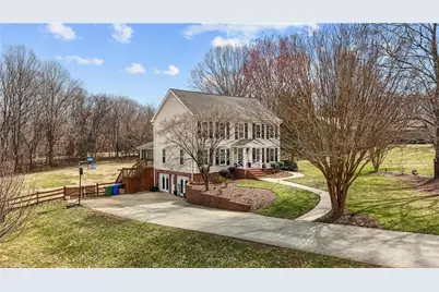 5945 Kenton Drive, Kernersville, NC 27284 - Photo 3
