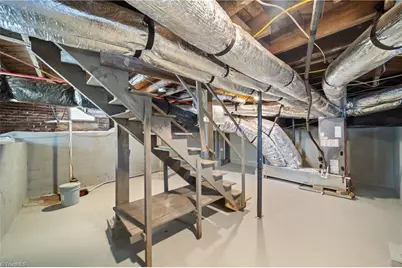 2318 Walker Avenue, Winston-Salem, NC 27103 - Photo 35