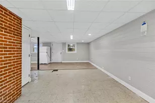 316 W Main St, Jefferson, NC 28640 - Photo 33