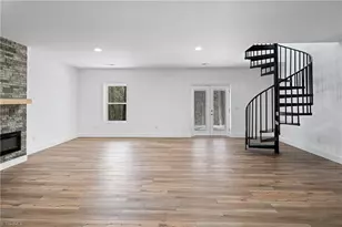 114 Woodpecker Rd, Purlear, NC 28665 - Photo 21