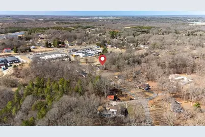 503 N Greenbriar Street, Liberty, NC 27298 - Photo 35