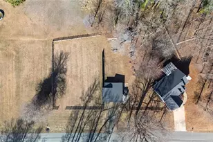 503 N Greenbriar St, Liberty, NC 27298 - Photo 31