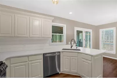 503 N Greenbriar Street, Liberty, NC 27298 - Photo 13