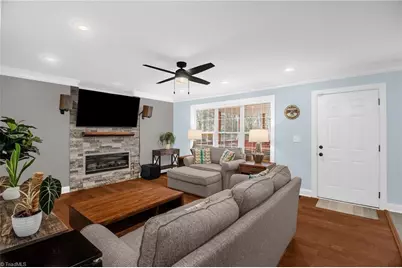 6012 Delburg Drive, Winston-Salem, NC 27106 - Photo 11