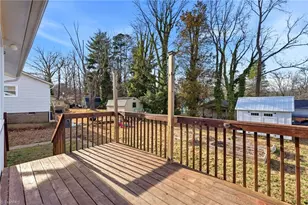 3202 Shallowford Dr, Greensboro, NC 27406 - Photo 39