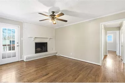 3202 Shallowford Drive, Greensboro, NC 27406 - Photo 9