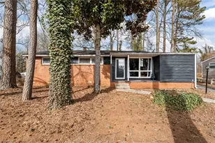 2512 Westmoreland Dr, Greensboro, NC 27408 - Photo 1