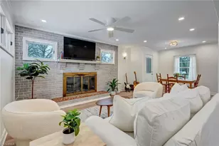 2703 Rockwood Rd, Greensboro, NC 27408 - Photo 9