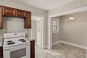 2133 Konnoak View Dr, Winston-Salem, NC 27127 - Photo 11