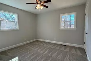 3862 Hartford St, Winston-Salem, NC 27106 - Photo 7