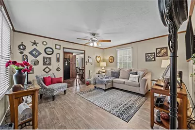 2986 Worth Lane, Haw River, NC 27258 - Photo 3