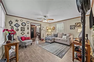 2986 Worth Ln, Haw River, NC 27258 - Photo 3