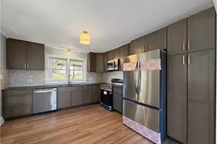 902 Welborn Ave, Wilkesboro, NC 28697 - Photo 9