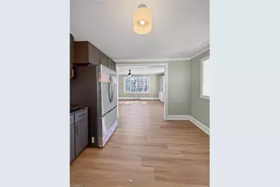 902 Welborn Avenue, Wilkesboro, NC 28697 - Photo 11